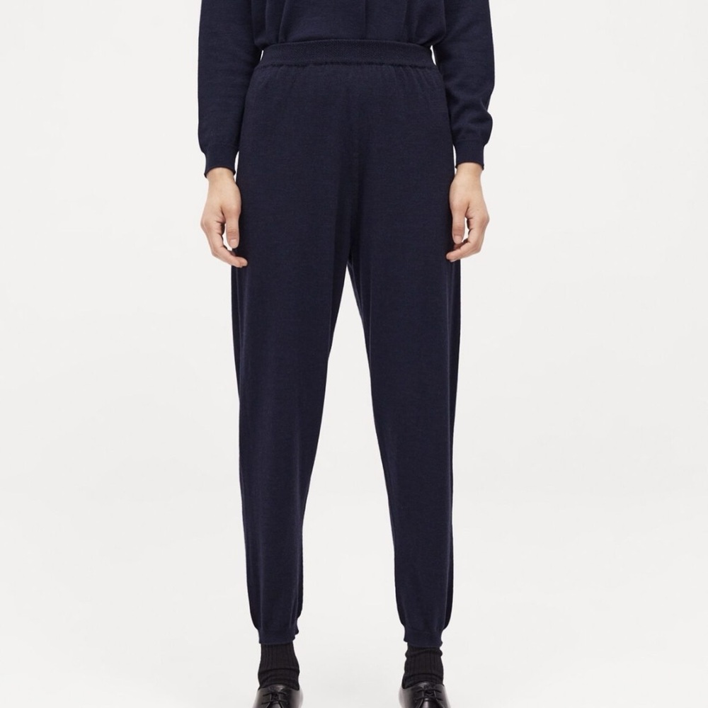 EUC BABAA No25 Navy Merino Wool trouser - one size